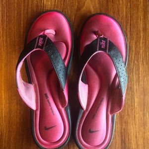 Nike Flip flops